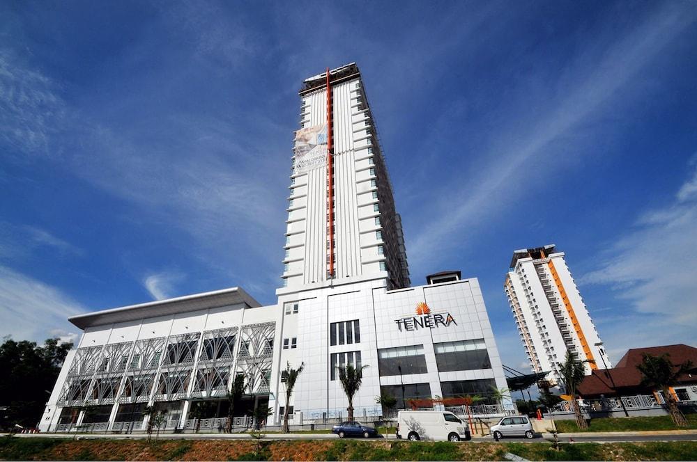 Tenera Hotel Банги Экстерьер фото Tenaga Nasional Berhad Headquarters